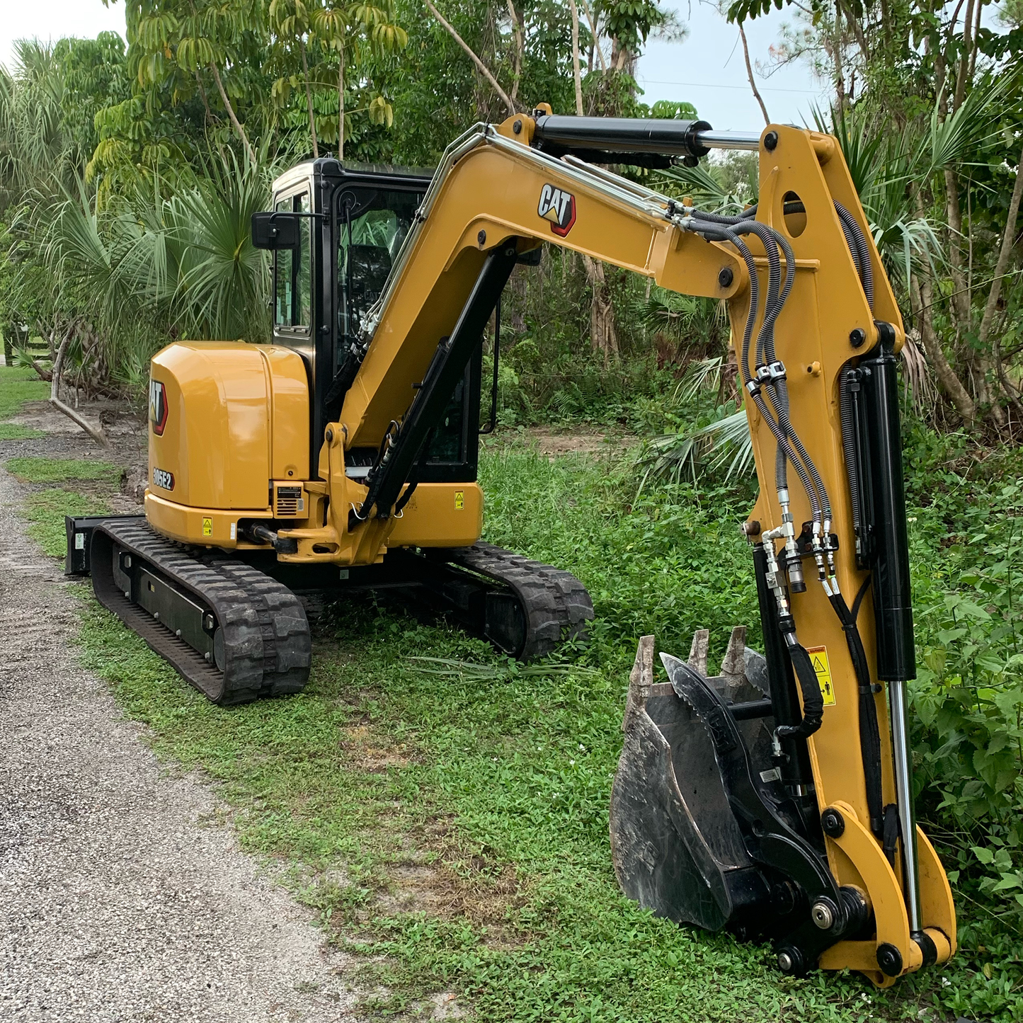 CAT 305 E2 Mini Excavator 2021 - Hobe Sound, FL